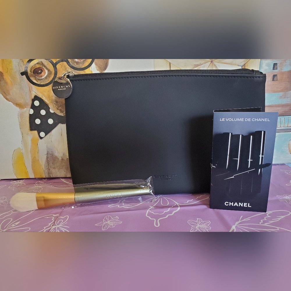 Givenchy Cosmetic Pouch Gucci Brush & Chanel Mascara